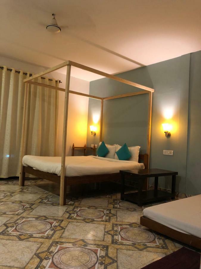 Kaza A Le Pearl Resort Анджуна Екстериор снимка