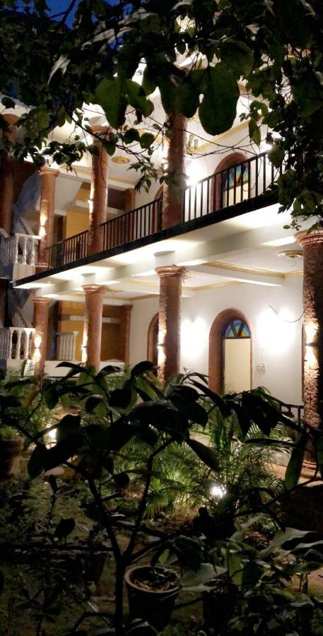 Kaza A Le Pearl Resort Анджуна Екстериор снимка