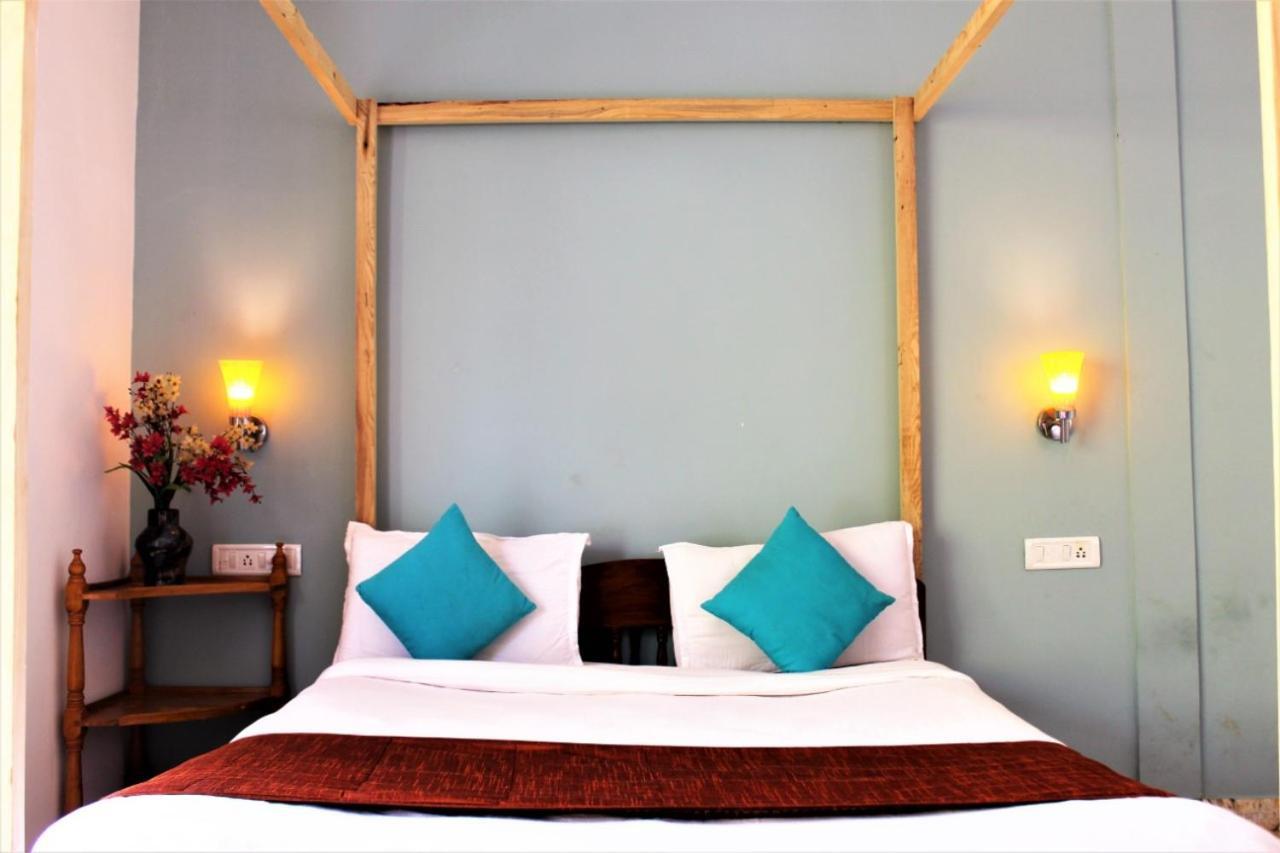 Kaza A Le Pearl Resort Анджуна Екстериор снимка