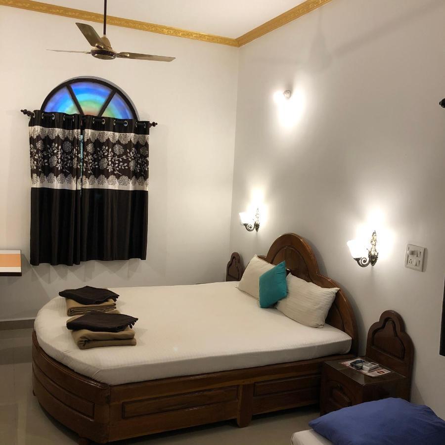 Kaza A Le Pearl Resort Анджуна Екстериор снимка